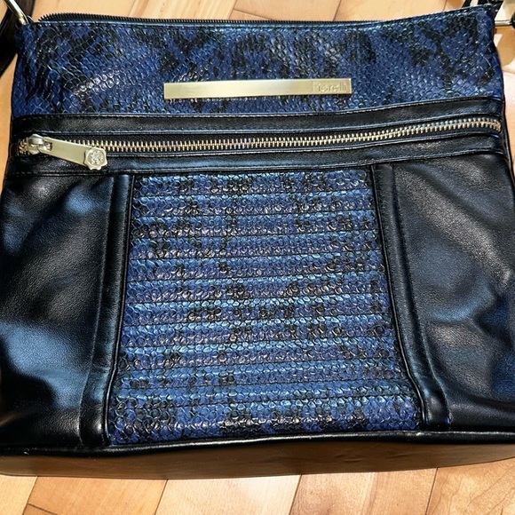 Fiorelli Purse with Snakeskin Pattern - Picture 2 of 9